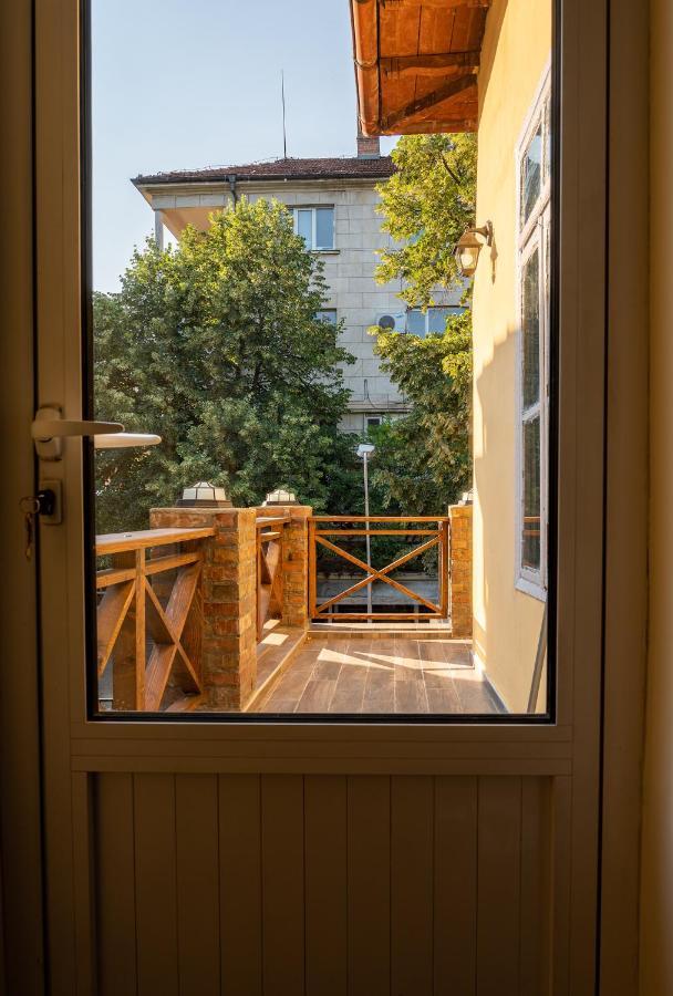 Apartpro Apartments, Veliko Tarnovo Ngoại thất bức ảnh