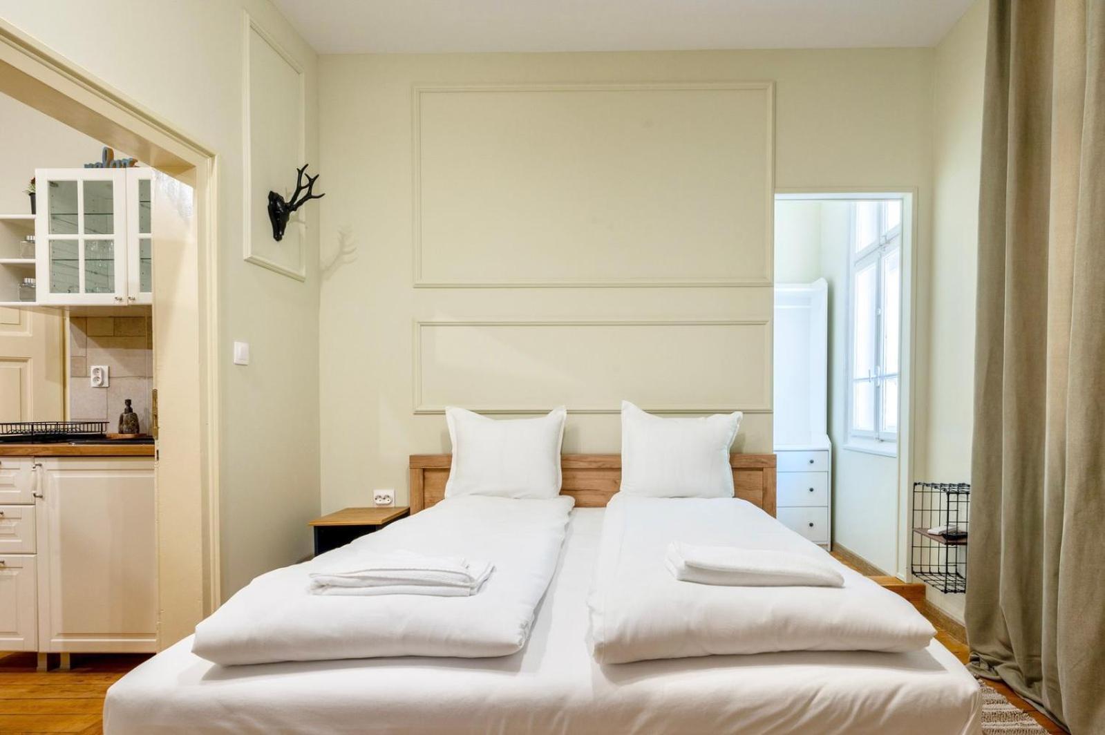 Apartpro Apartments, Veliko Tarnovo Ngoại thất bức ảnh