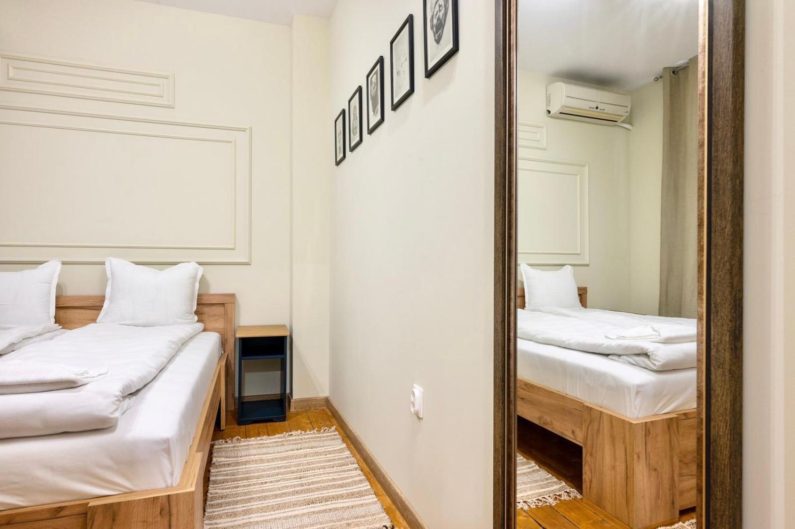 Apartpro Apartments, Veliko Tarnovo Ngoại thất bức ảnh