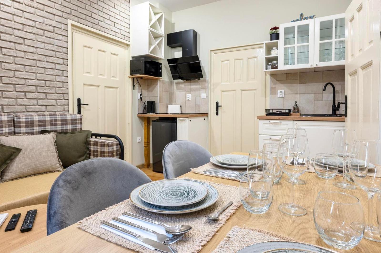 Apartpro Apartments, Veliko Tarnovo Ngoại thất bức ảnh